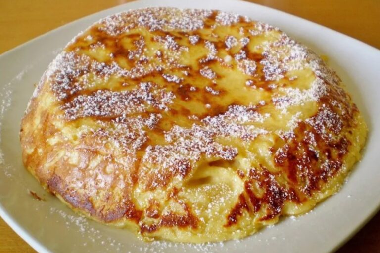 Ricetta facile della torta di mele in padella