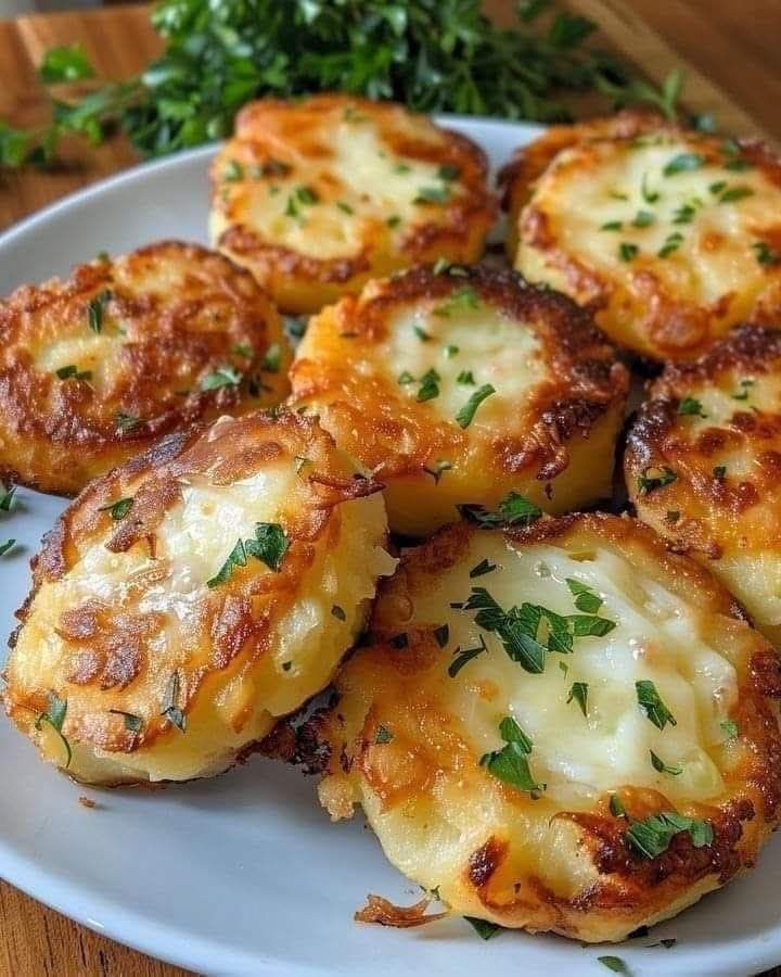 Rotoli di patate al forno con formaggio
