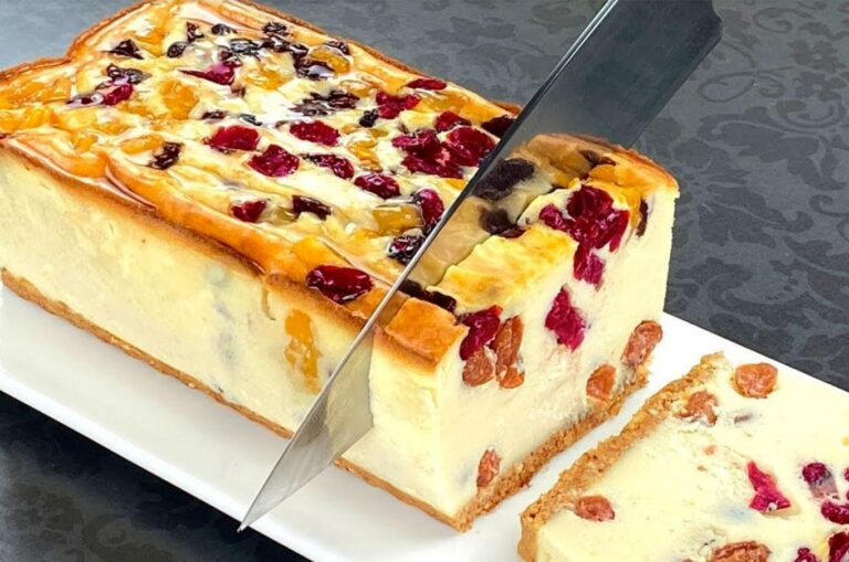 CHEESECAKE CON FRUTTA SECCA