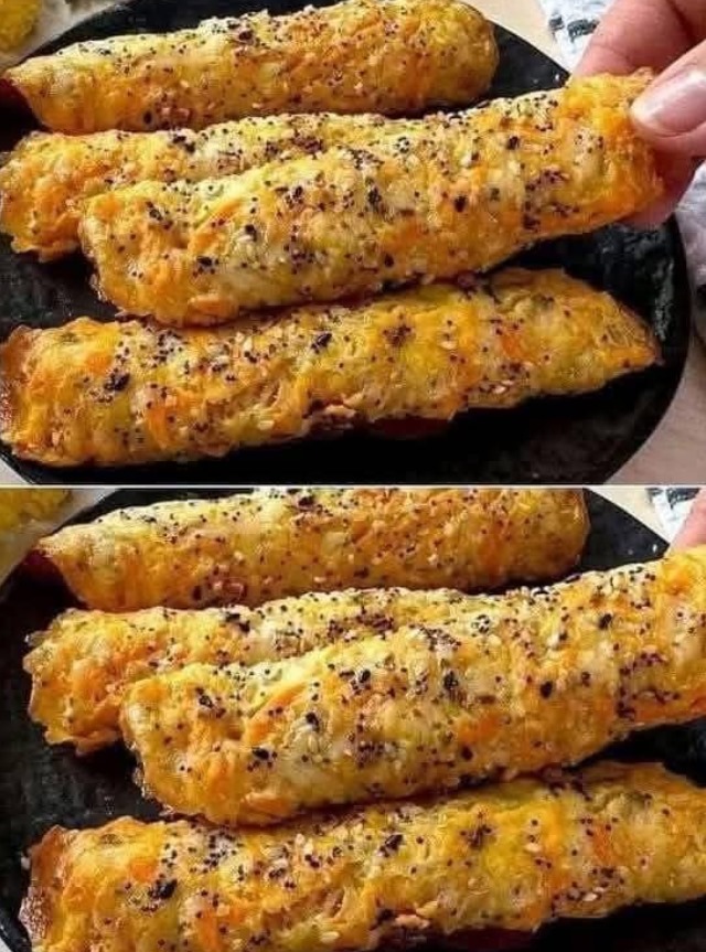 Ricetta rotoli di pasta sfoglia con salsiccia e formaggio