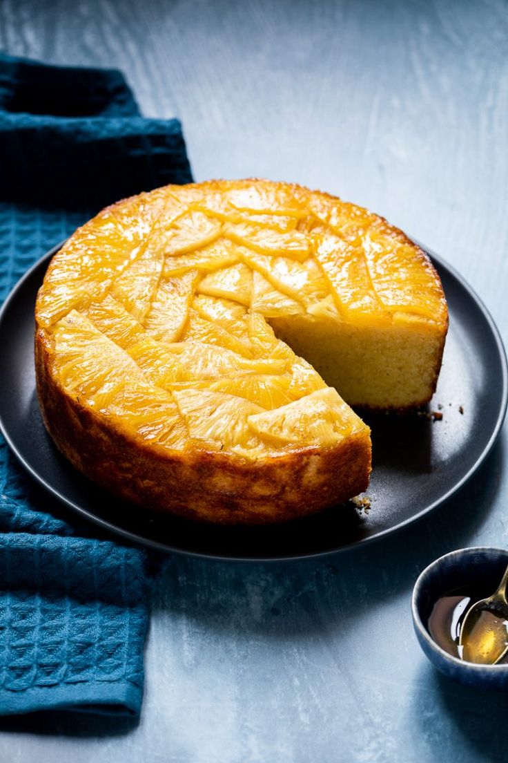 Torta Ananas Rovesciata: un Classico Dolce Retrò