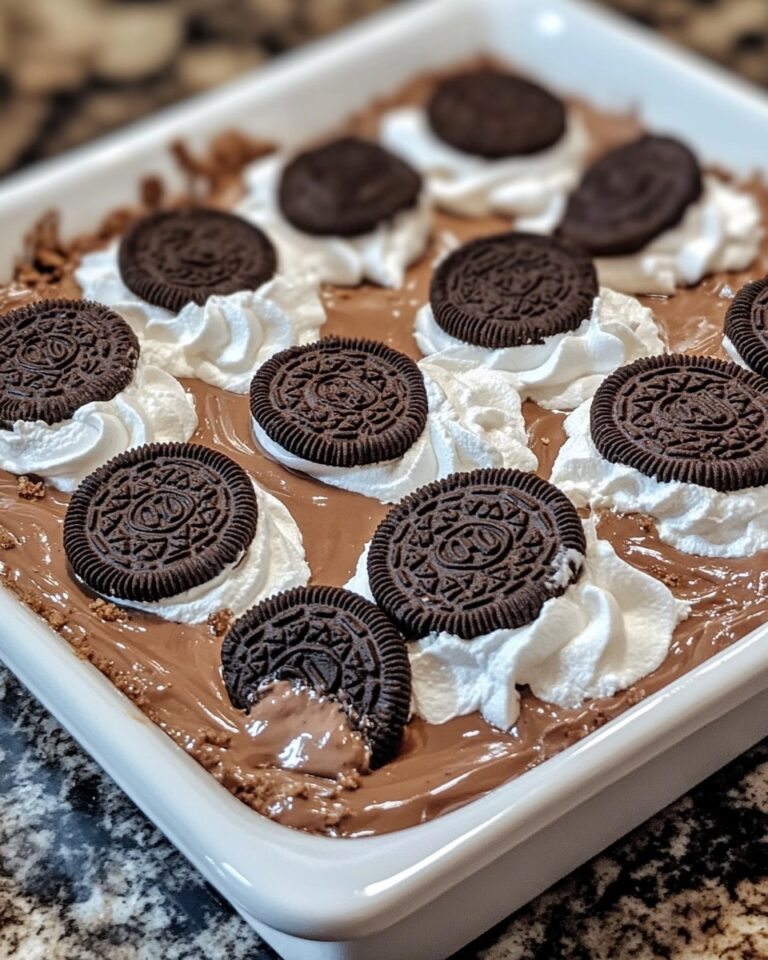 Dessert Oreo con Crema di Formaggio e Panna Montata