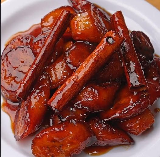 Dolci banane mature caramellate