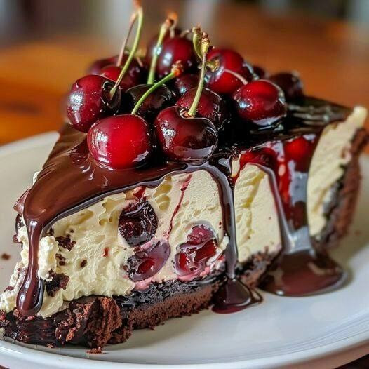 Fattore di dipendenza garantito, la torta al formaggio della Foresta Nera che vi farà impazzire