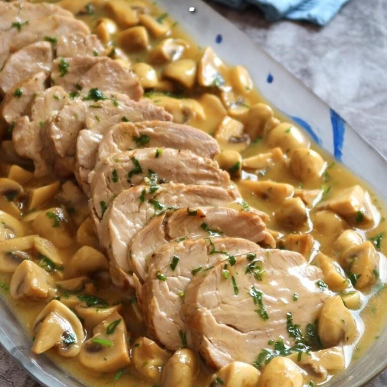 Filetto di maiale con aglio e funghi