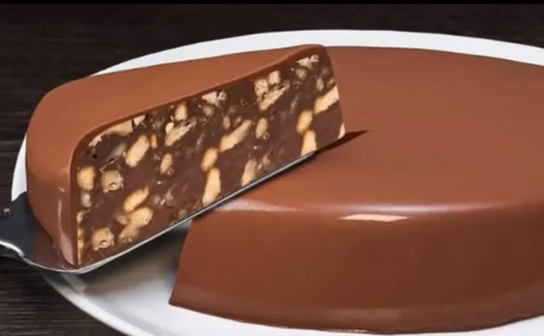 Questa torta è così deliziosa che la preparo ogni fine settimana! Niente farina, niente forno, niente uova