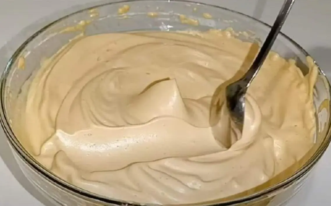 Crema di Caffè Veloce e Irresistibile con Solo 3 Ingredienti