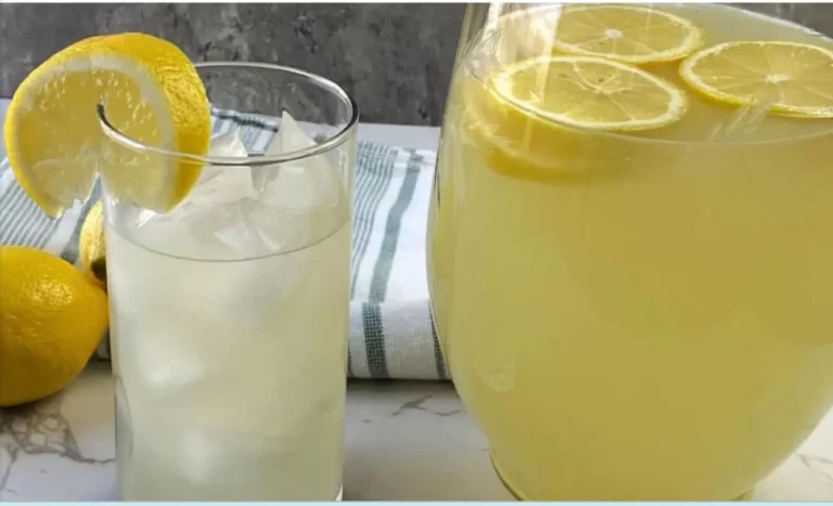 La ricetta della limonata perfetta senza zucchero