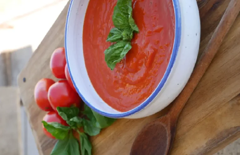 Salsa di pomodoro con 250 ml di aceto, la preparo ogni anno