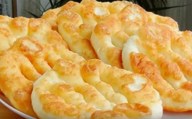 Mix di farina, acqua calda, latte e lievito secco. 30 minuti e…ecco il risultato: