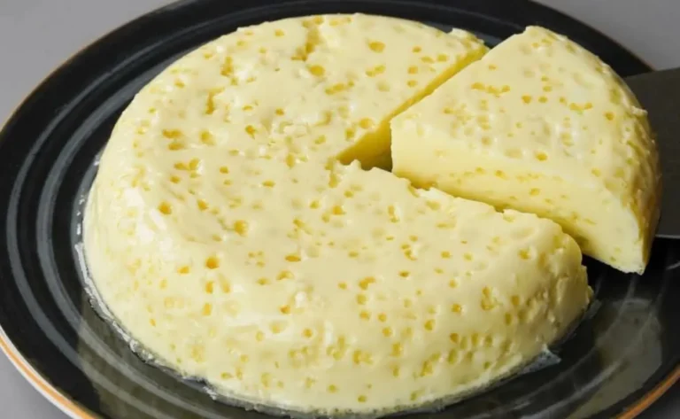 Se hai 3 uova in casa, puoi preparare questo budino morbido e cremoso | Budino di uova al vapore