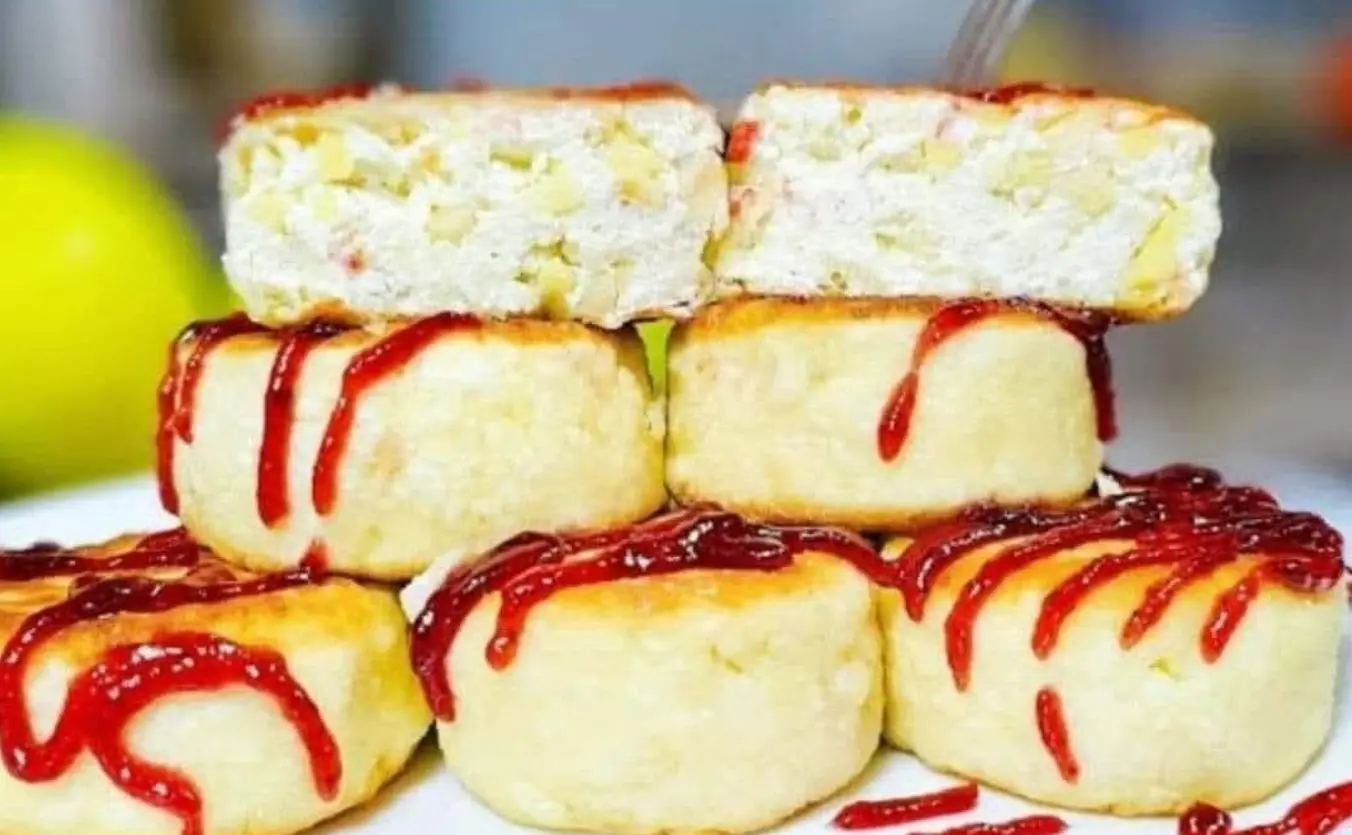 Frittelle di ricotta e mele