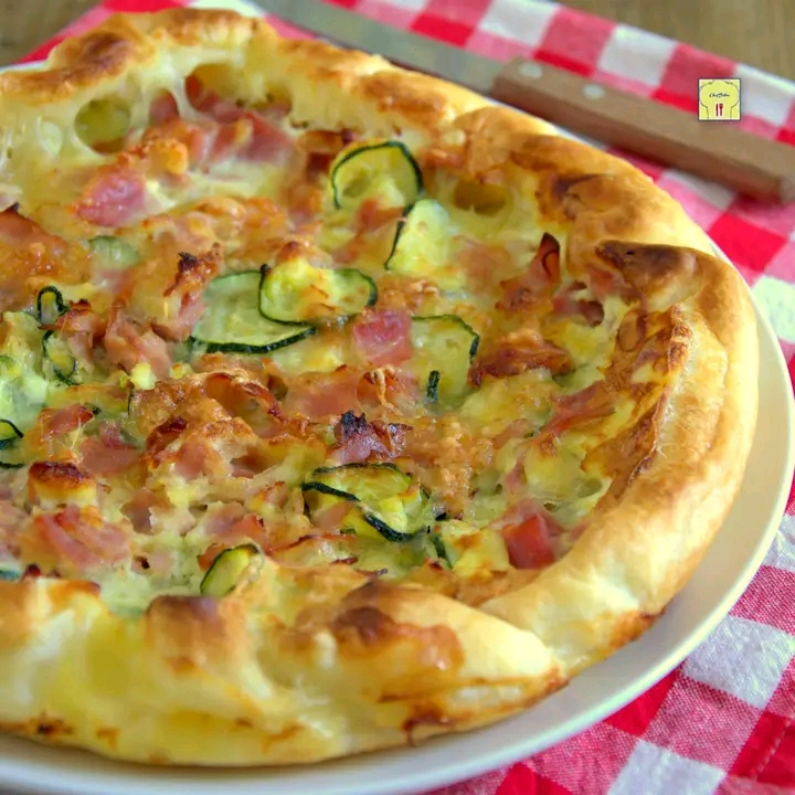 Sfogliata Zucchine Prosciutto e Mozzarella