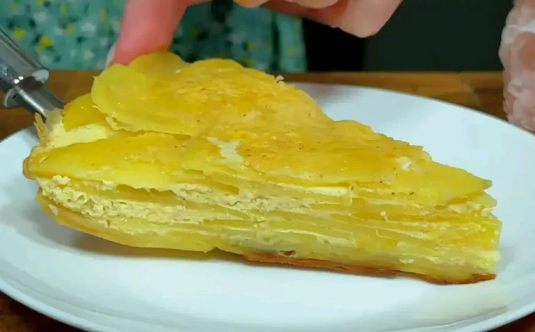 Patatine fritte croccanti a mille strati facili! Nuova ricetta di patate! Ricetta deliziosa e veloce!