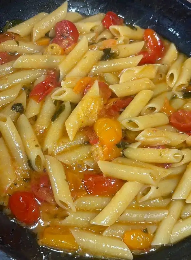 Pennette con Pomodorini Freschi Rossi e Gialli