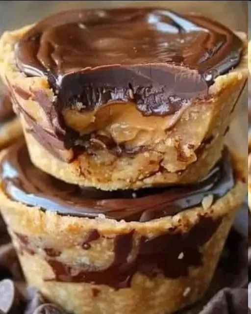 Tazas de Chocolate con Mantequilla de Maní: Delicia Casera Irresistible